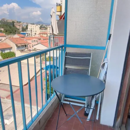 Relax In Zen Studio, Air Conditioning, Sea On Foot Appartamento